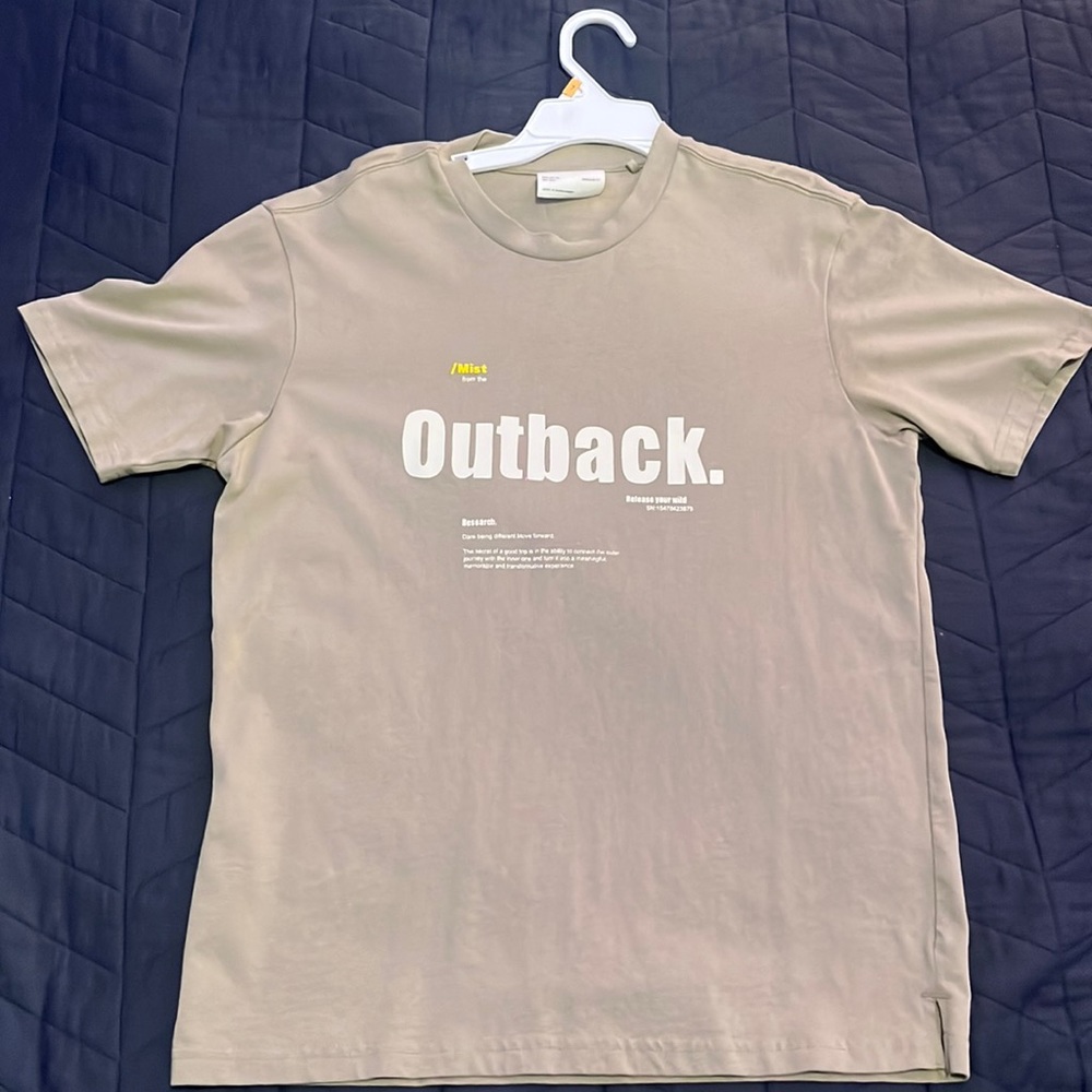 Outback style shirt crema color very pretty